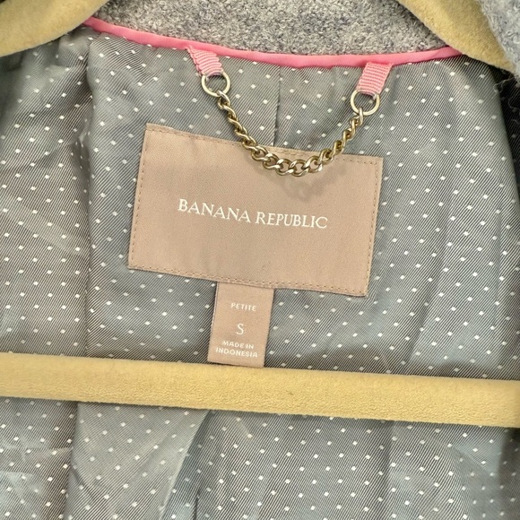 Grey Wool Banana Republic Coat (S) Petite size - Picture 5 of 12